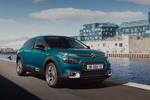 Voiture citroen bord de mer