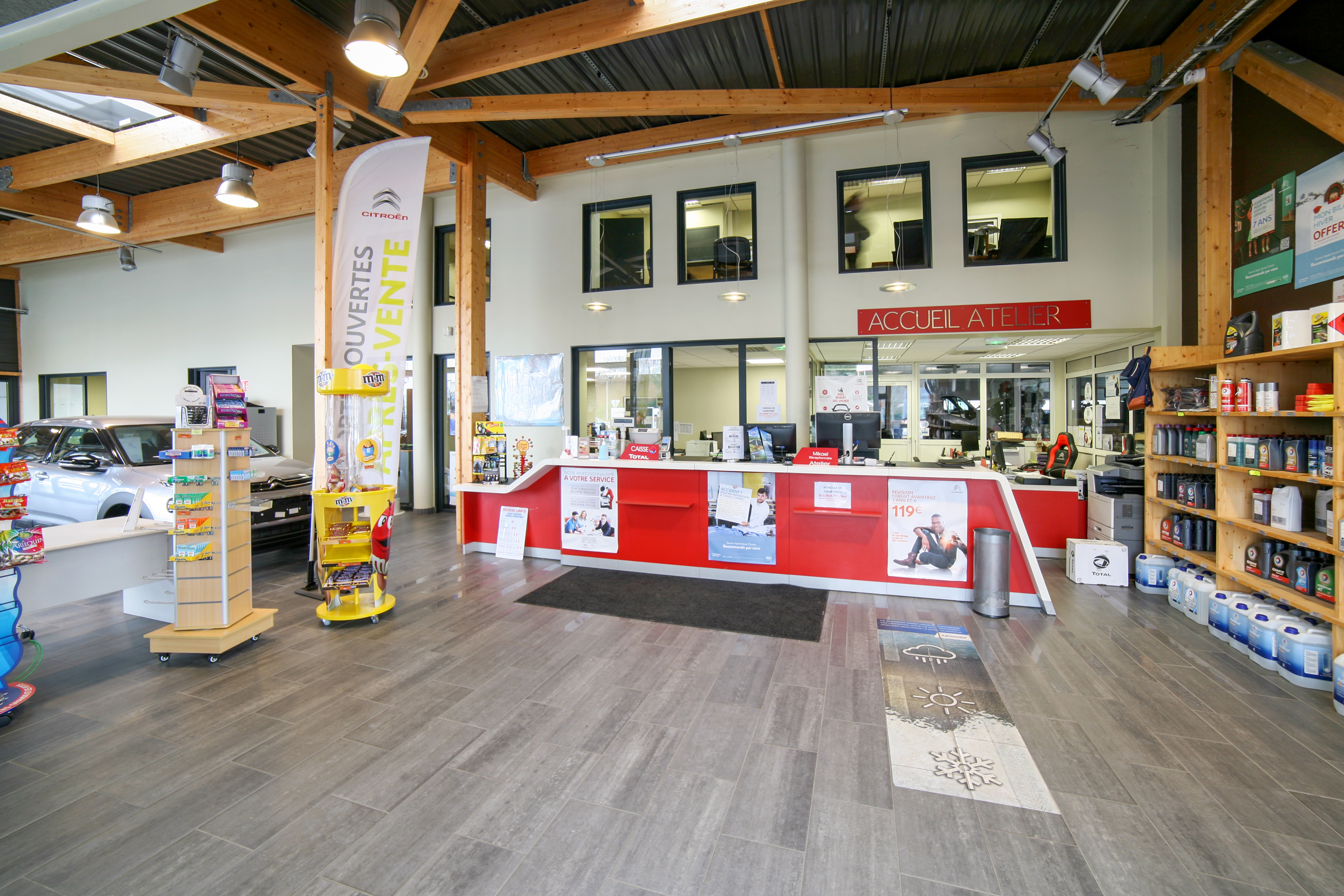 Magasin Citroën.